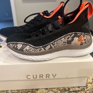 Men's Athletic Shoes - Under Amour Curry Basketball shoes